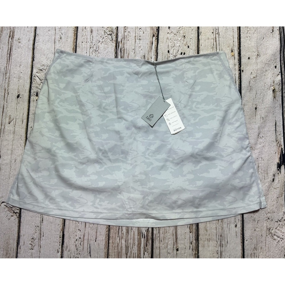 Tasc Play All Day Skirt Skort Gray Camo Women's XL PickleBall Tennis Golf NWT